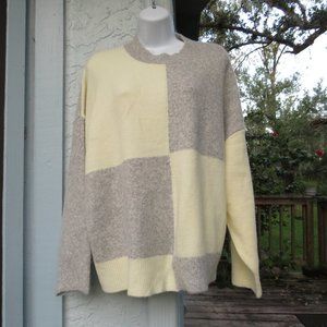 Republic Womans Sweater Large 8% Wool NWT